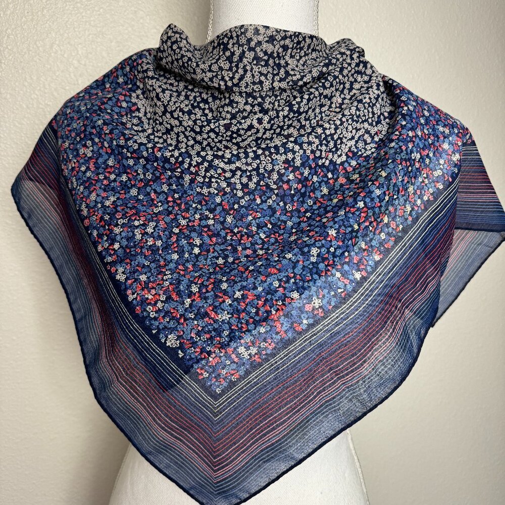 Scarf Blue 26 X 26